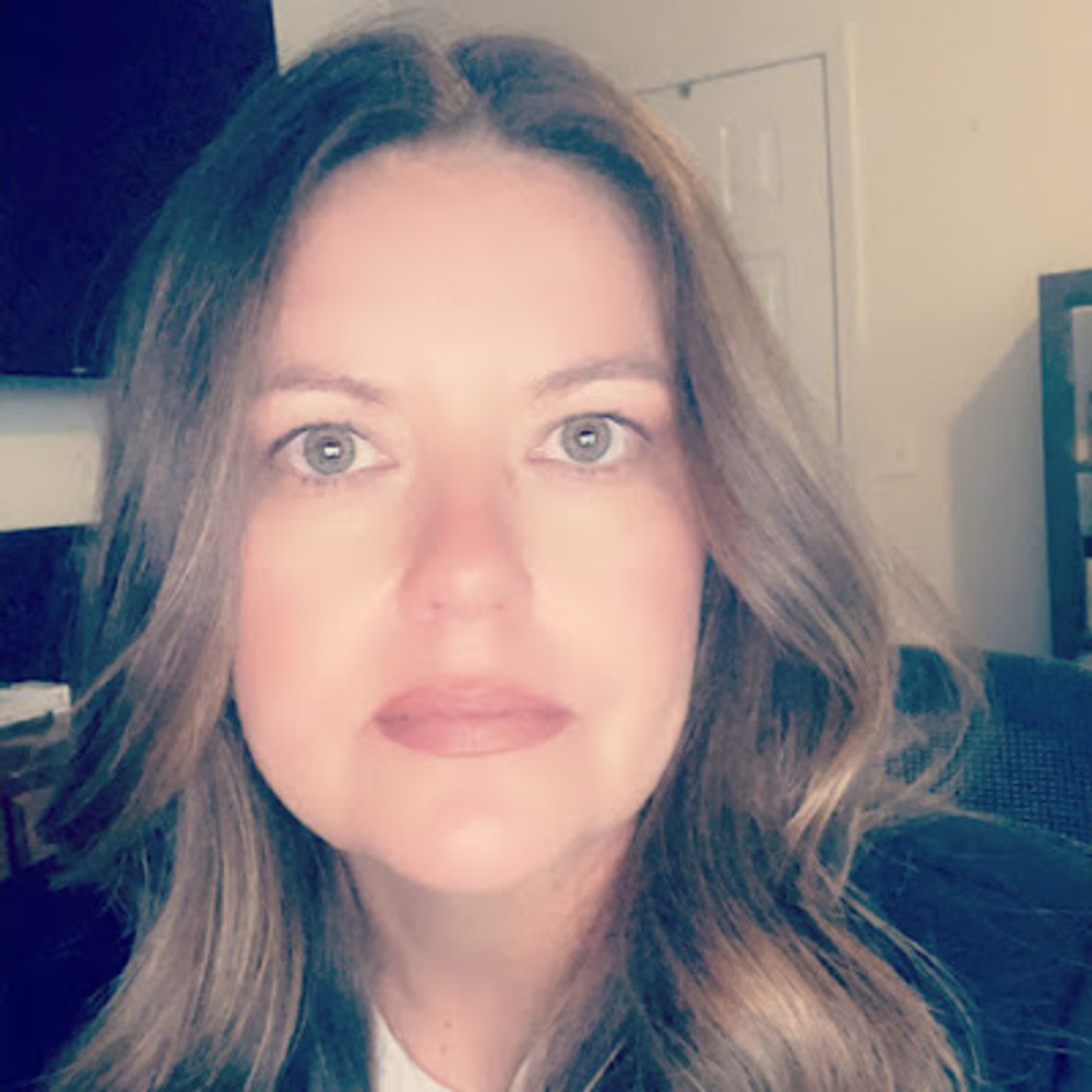 Meet your Posher, Jenn